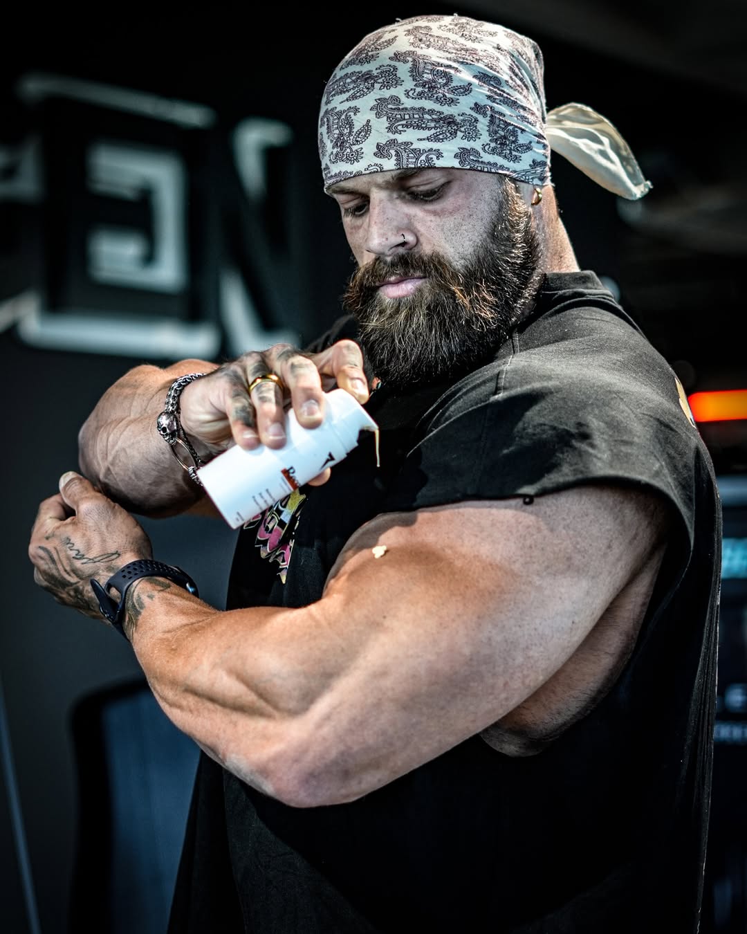 The Science Behind the Pump: How Blood Flow Fuels Muscle Growth