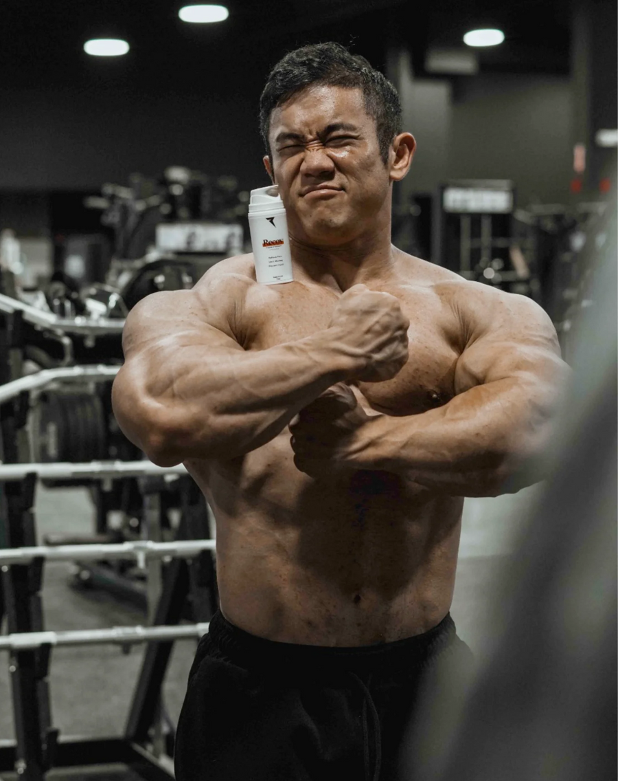 IFBB Pro Olympian Jang Sung Yeop